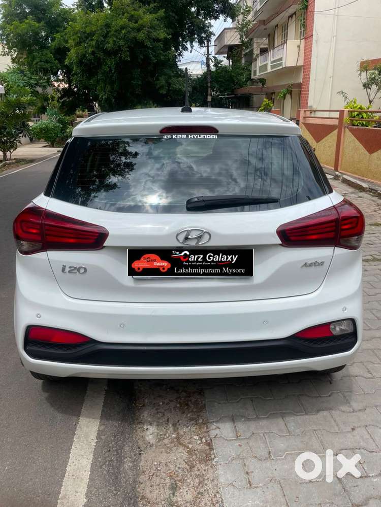 Hyundai I20 Petrol Asta Option, 2018, Petrol