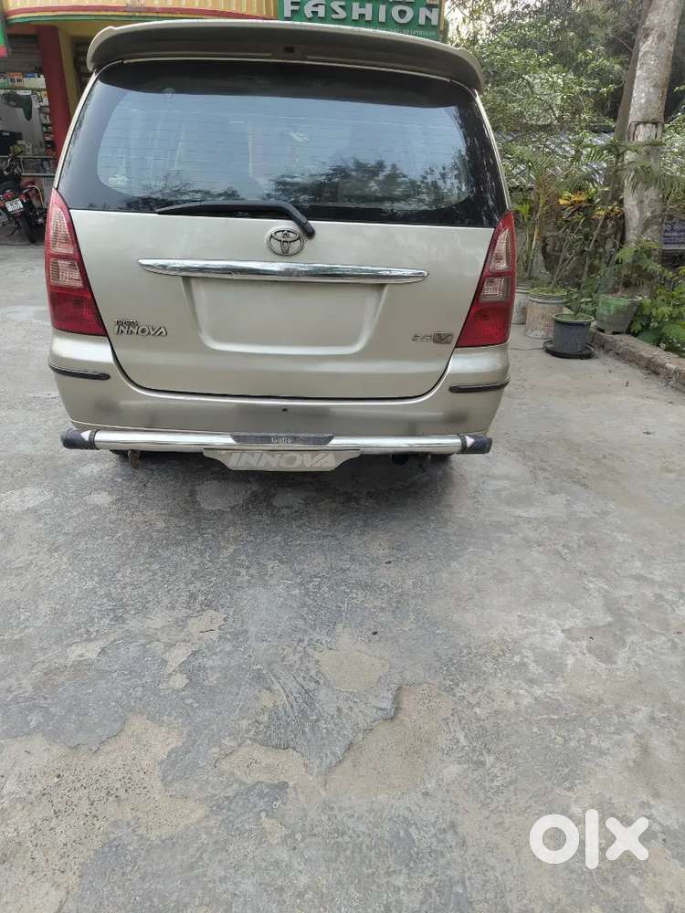 Toyota Innova 2009