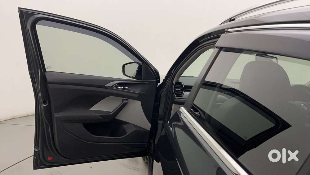 Skoda Kushaq 1.0 Tsi Ambition At, 2022, Petrol