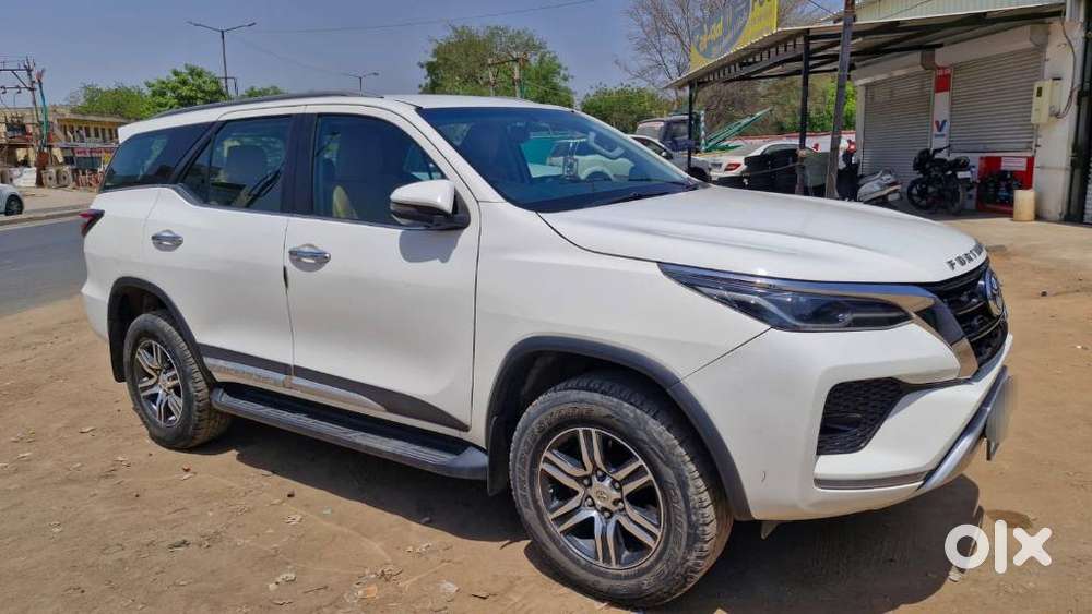 Toyota Fortuner 4x2 At 2.8 Diesel, 2022, Diesel