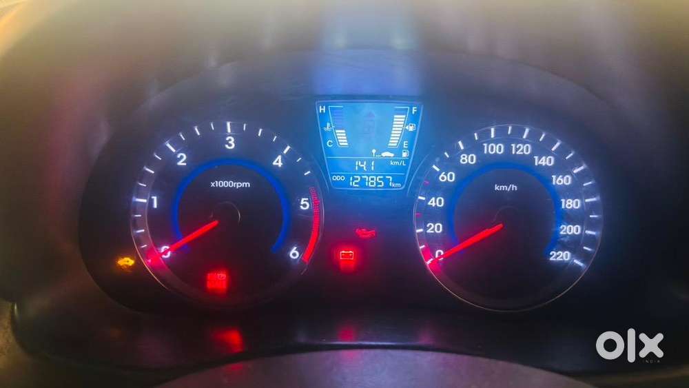 Hyundai Verna 2012 Diesel Well Maintained