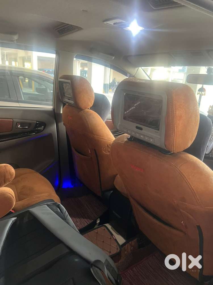 Toyota Innova 2016 Diesel Well Maintained