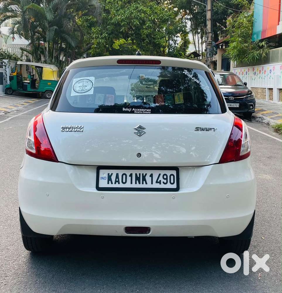 Maruti Suzuki Swift 1.2 Vxi (o), 2012, Petrol