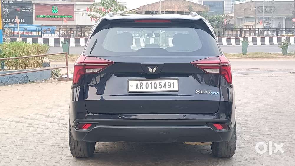 Mahindra Xuv700 2.0 Ax 3 Petrol Mt 5 Str, 2022, Petrol