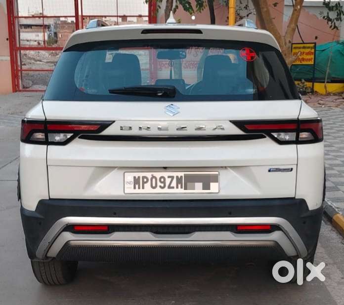Maruti Suzuki Brezza 1.5 Zxi Plus Smart Hybrid, 2023, Petrol