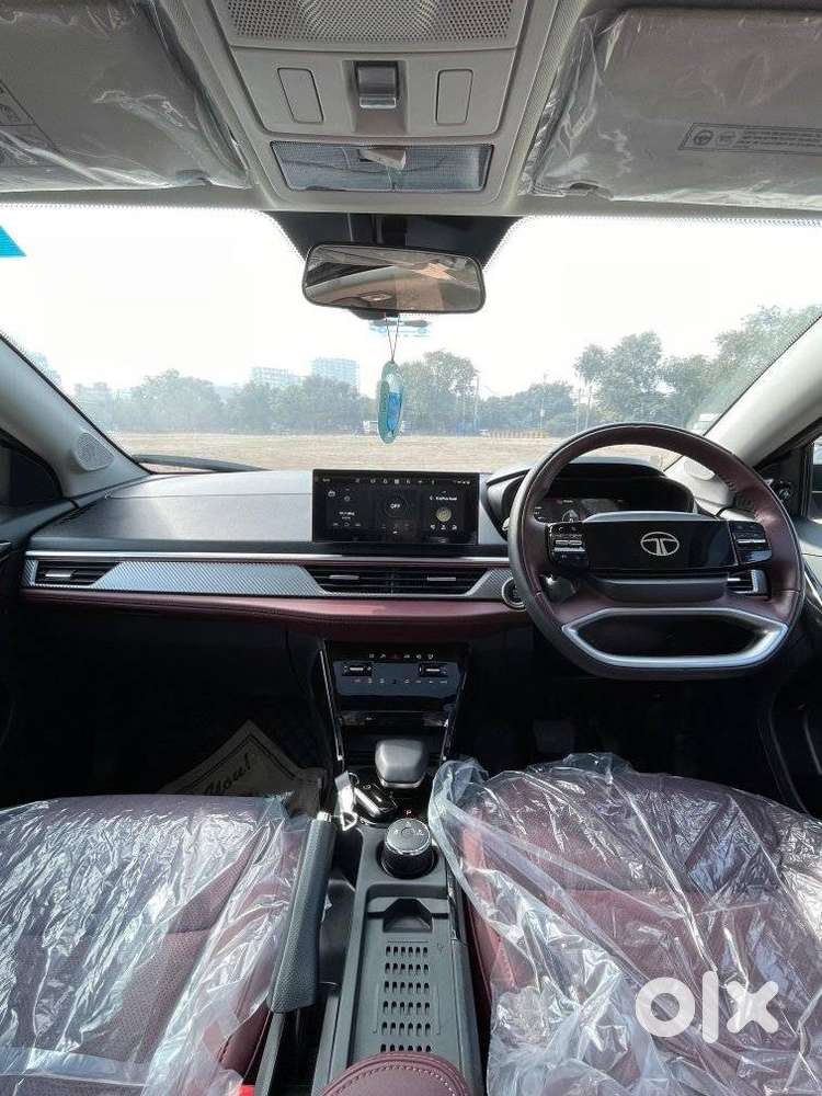 Tata Curvv Accomplished S 1.2 Revotron Petrol 7dca, 2025, Petrol