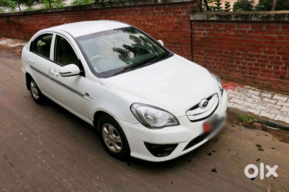 Hyundai Verna Crdi Vgt Sx 1.5, 2011, Diesel