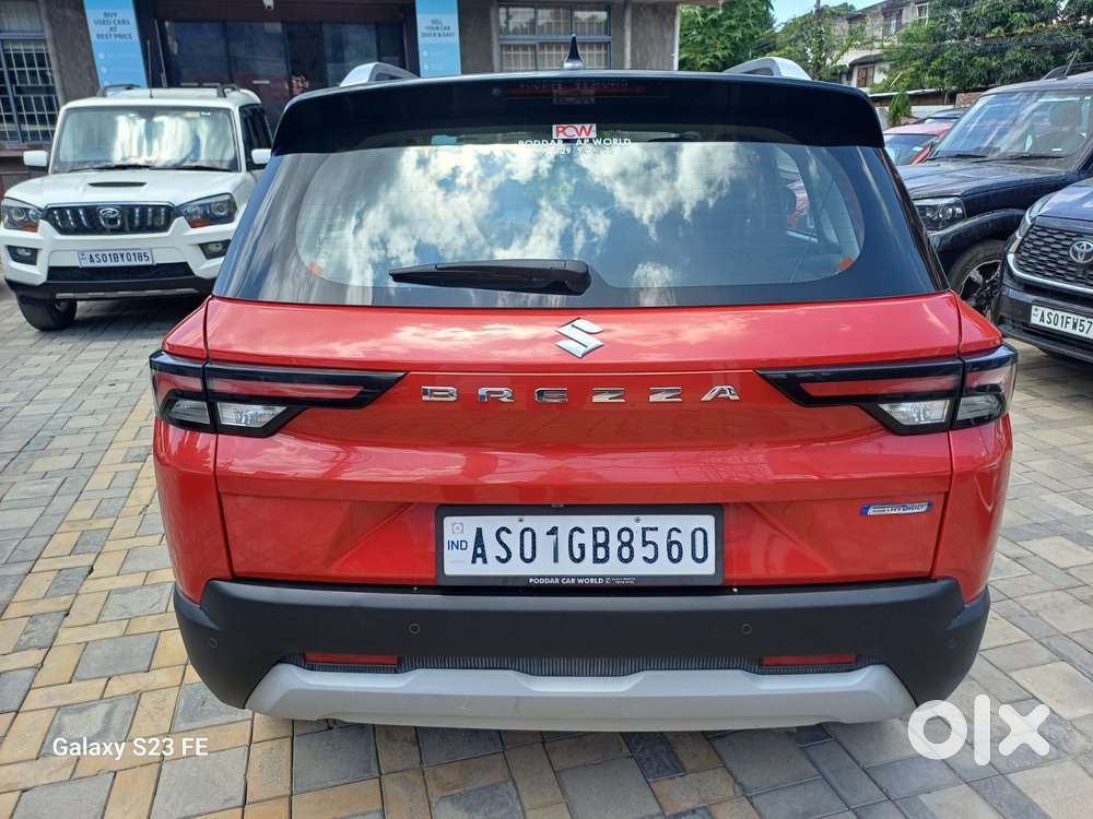 Maruti Suzuki Brezza 1.5 Zxi Smart Hybrid Dual Tone, 2024, Petrol