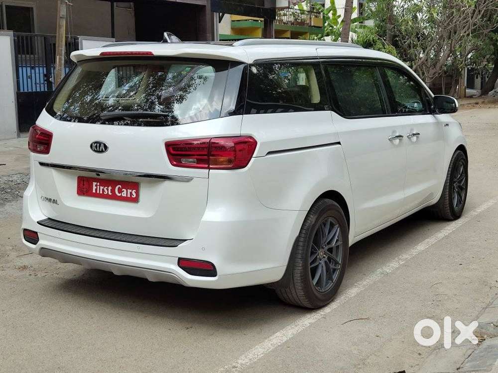 Kia Carnival Prestige, 2021, Diesel