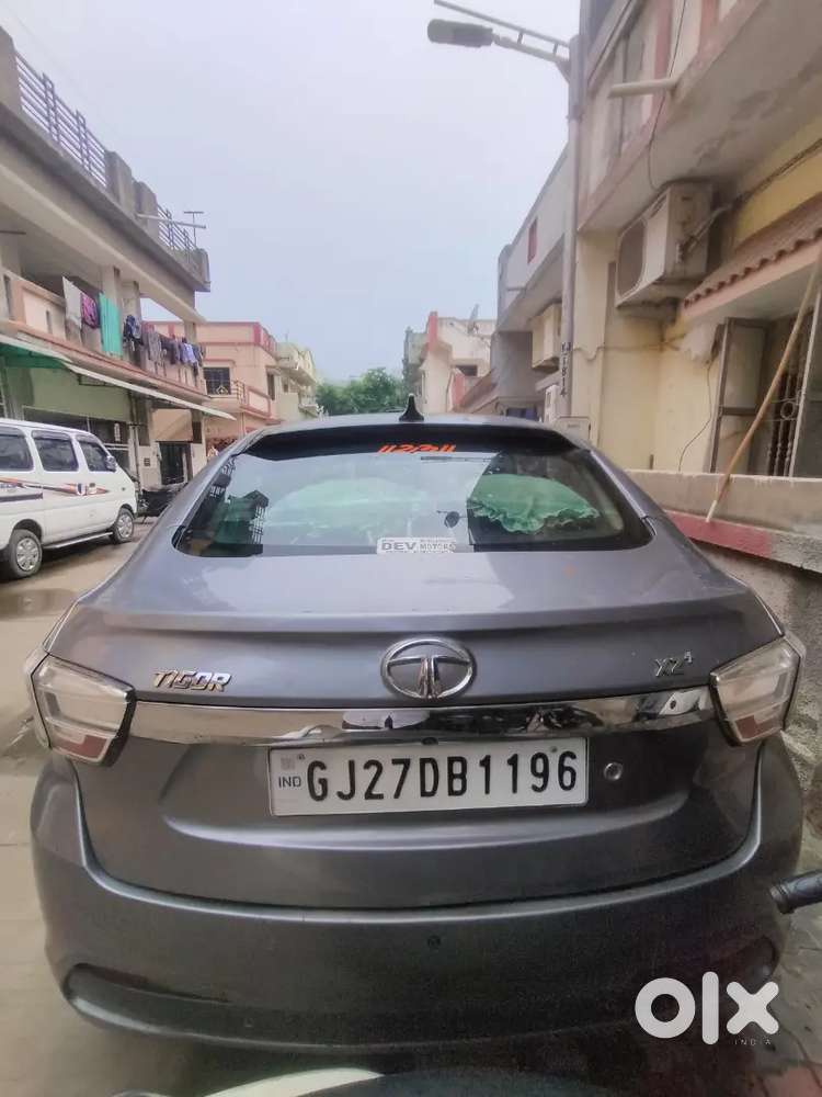Kisi Problem Bus Bech Raha Hun Paise Ki Problem Hai