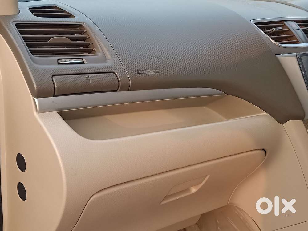 Maruti Suzuki Ertiga Vxi Abs Bs Iv, 2015, Petrol