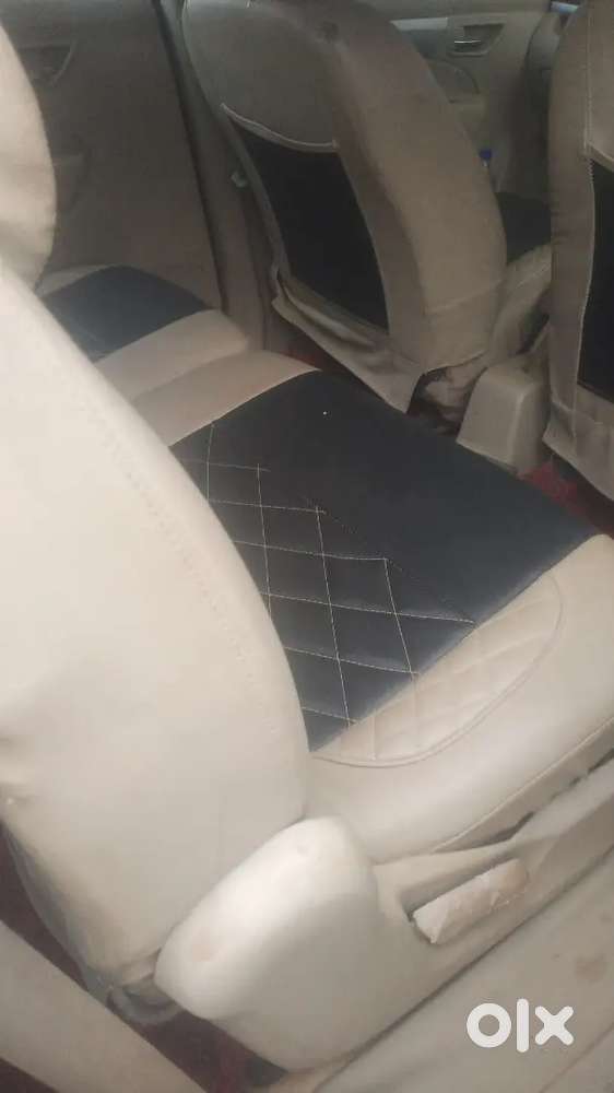 Maruti Suzuki Ertiga 2013