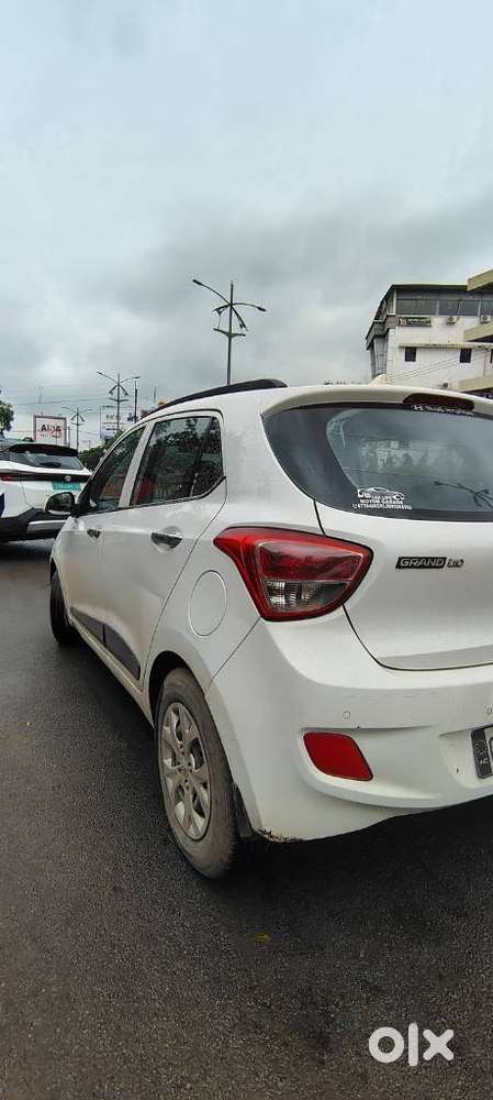 Hyundai Grand I10 1.2 Crdi Sportz Option, 2013, Diesel