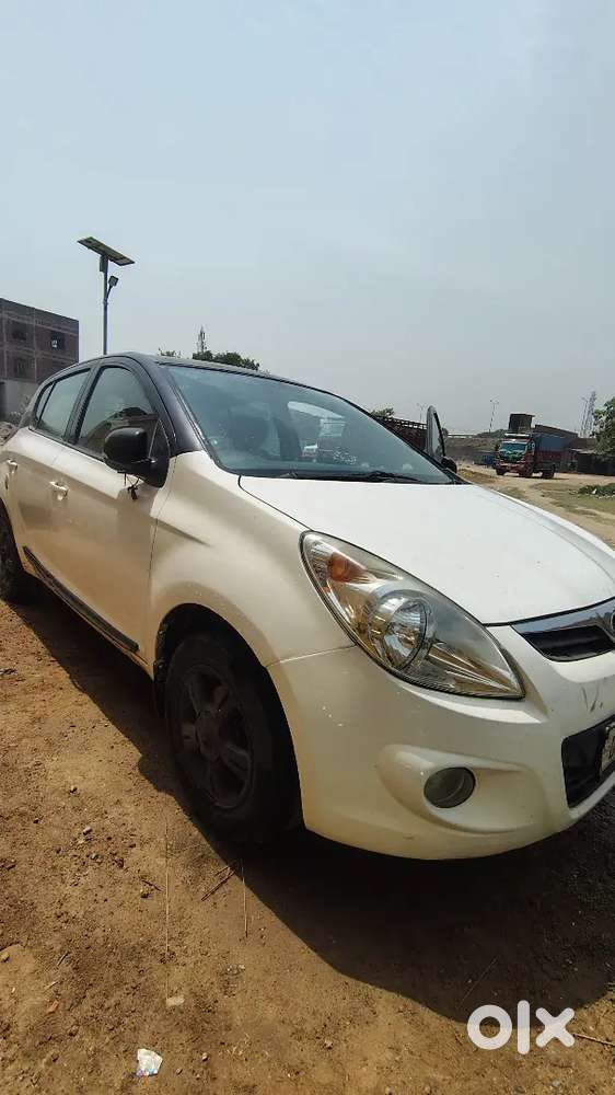 Hyundai I20 Sportz 2011