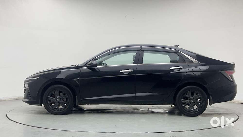 Hyundai Verna 1.5 Sx (o) Turbo Petrol Mt, 2023, Petrol