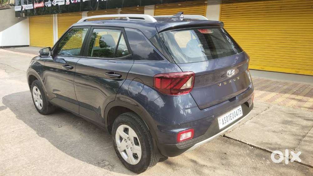 Hyundai Venue 1.2 S Plus, 2021, Petrol