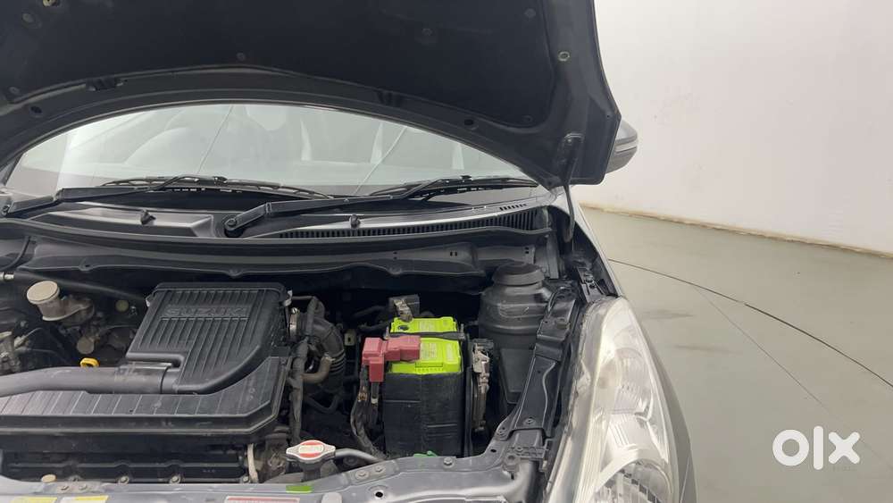 Maruti Suzuki Swift Vvt Vxi, 2016, Petrol