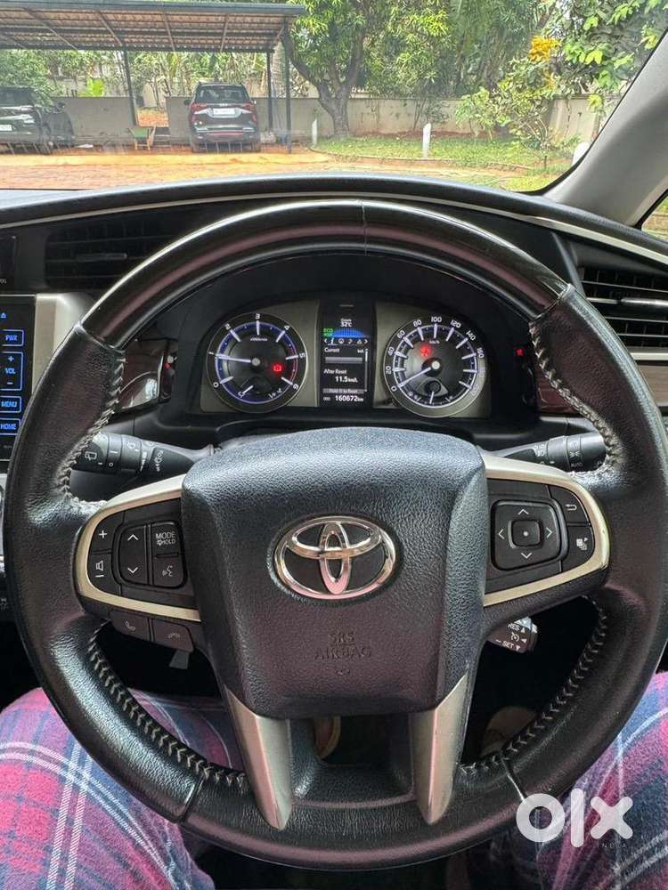 Innova Crysta 2.4z Manual 2016