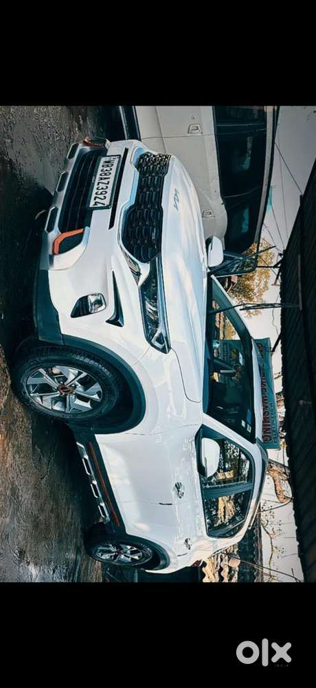 Kia Sonet Imt 2022 Less Driven Petrol Well Maintained