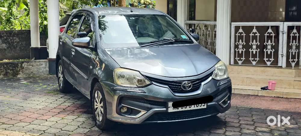 Toyota Etios Liva 2015
