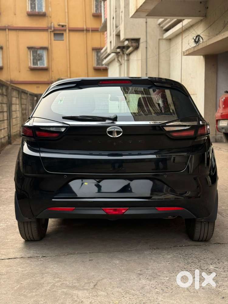 Tata Altroz 2023 Petrol 12500 Km Driven