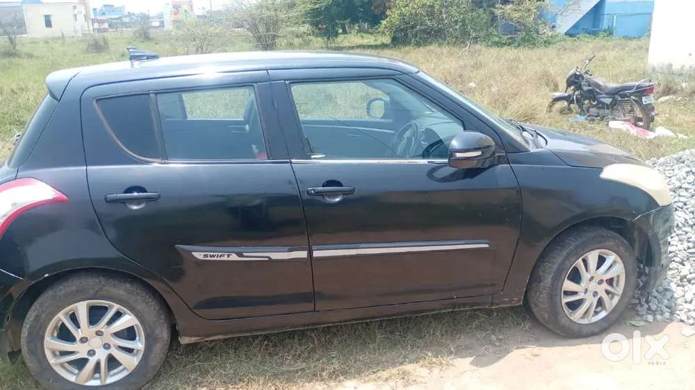 Maruti Suzuki Swift Zxi, 2012 Model