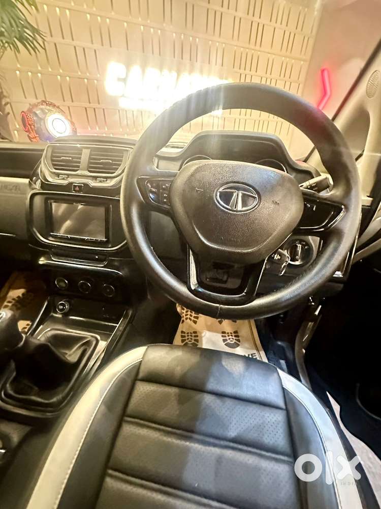 Tata Hexa Xm, 2017, Diesel