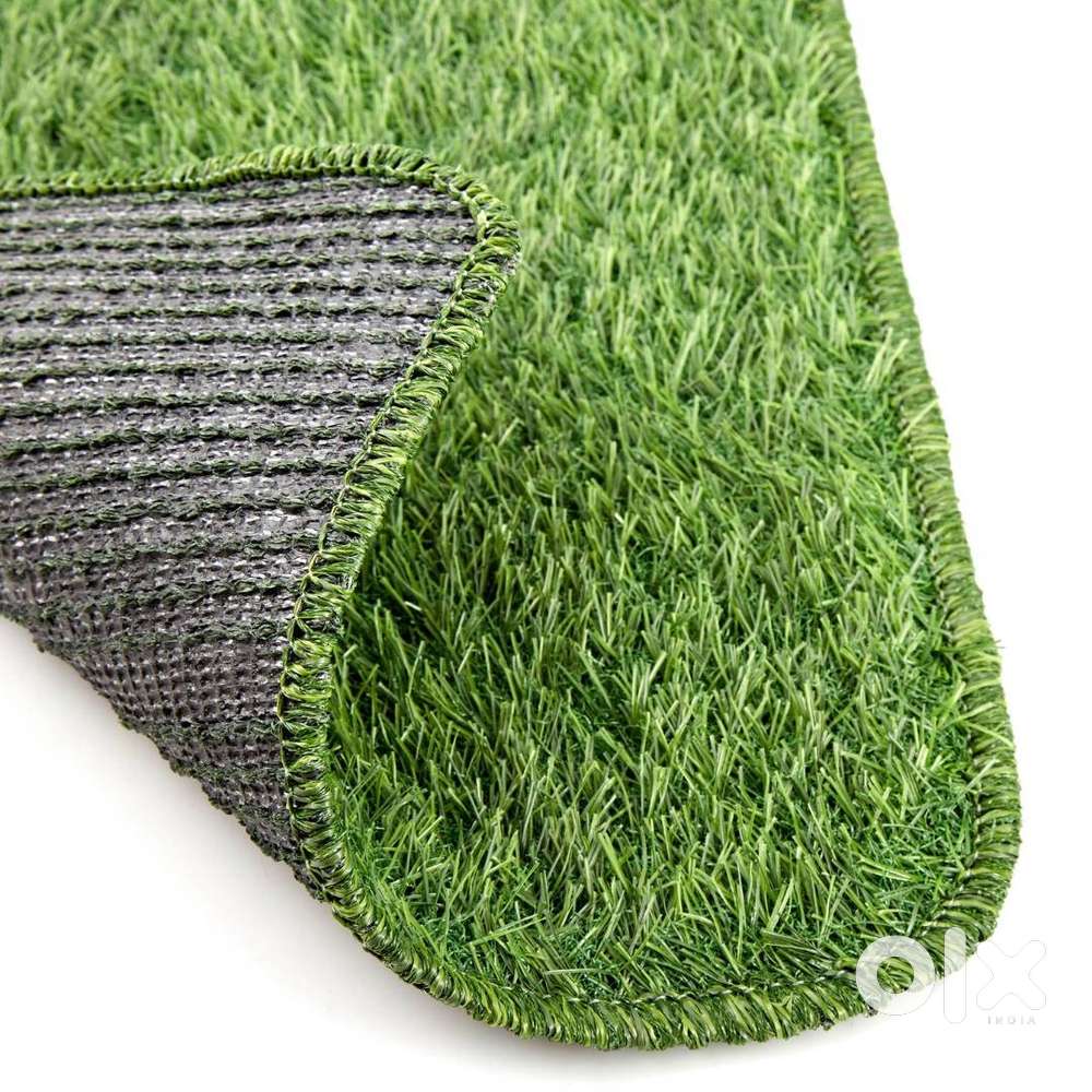 WC 4x6 FT Artificial Lawn Turf Roll &ndash; Unused Condition