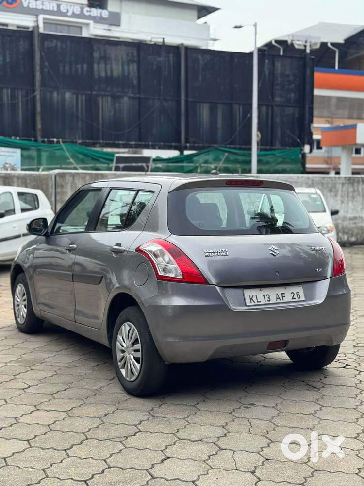 Maruti Suzuki Swift 1.2 Vxi (o), 2015, Petrol
