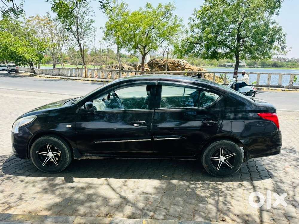 Nissan Sunny 2016 Diesel Good Condition