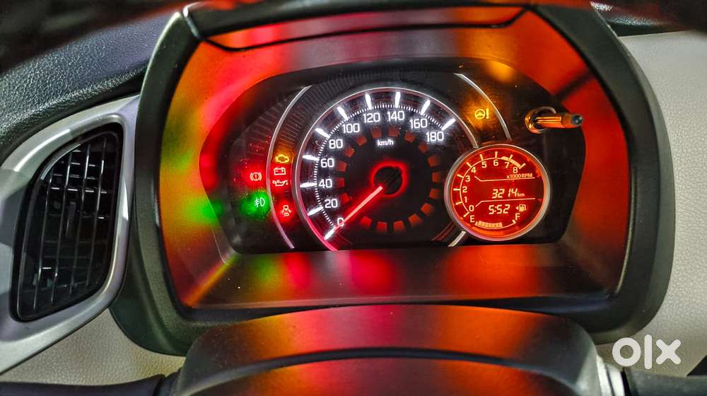 Maruti Suzuki Wagon R Zxi Mt 1.2l, 2022, Petrol