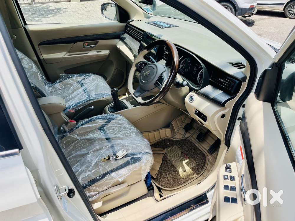 Maruti Suzuki Ertiga Zxi (o) Cng [2022-2023], 2023, Cng & Hybrids