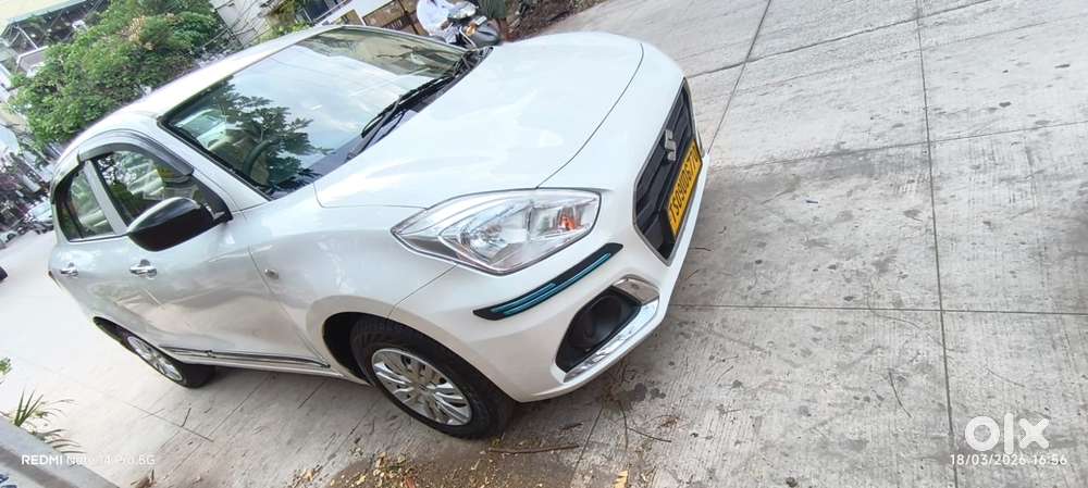 Maruti Suzuki Swift Dzire Lxi Option, 2022, Petrol