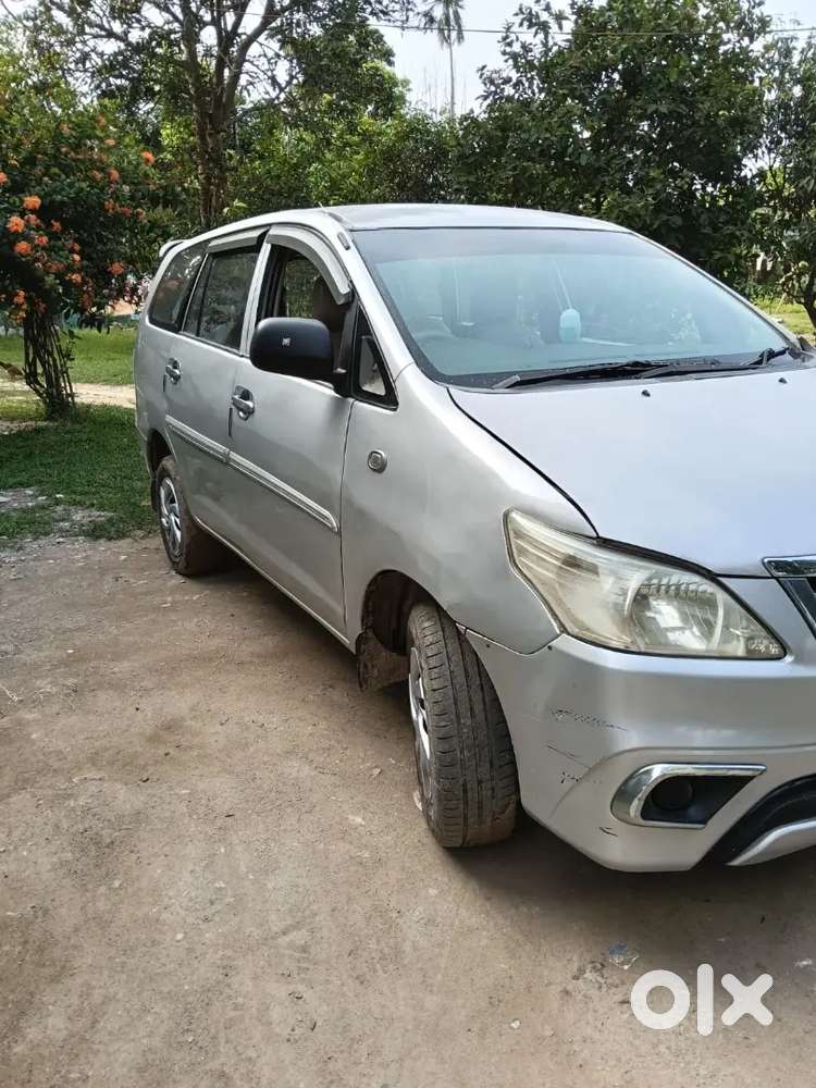 Toyota Innova 2.5 G 2009 Last Diesel In Tip Top Condition