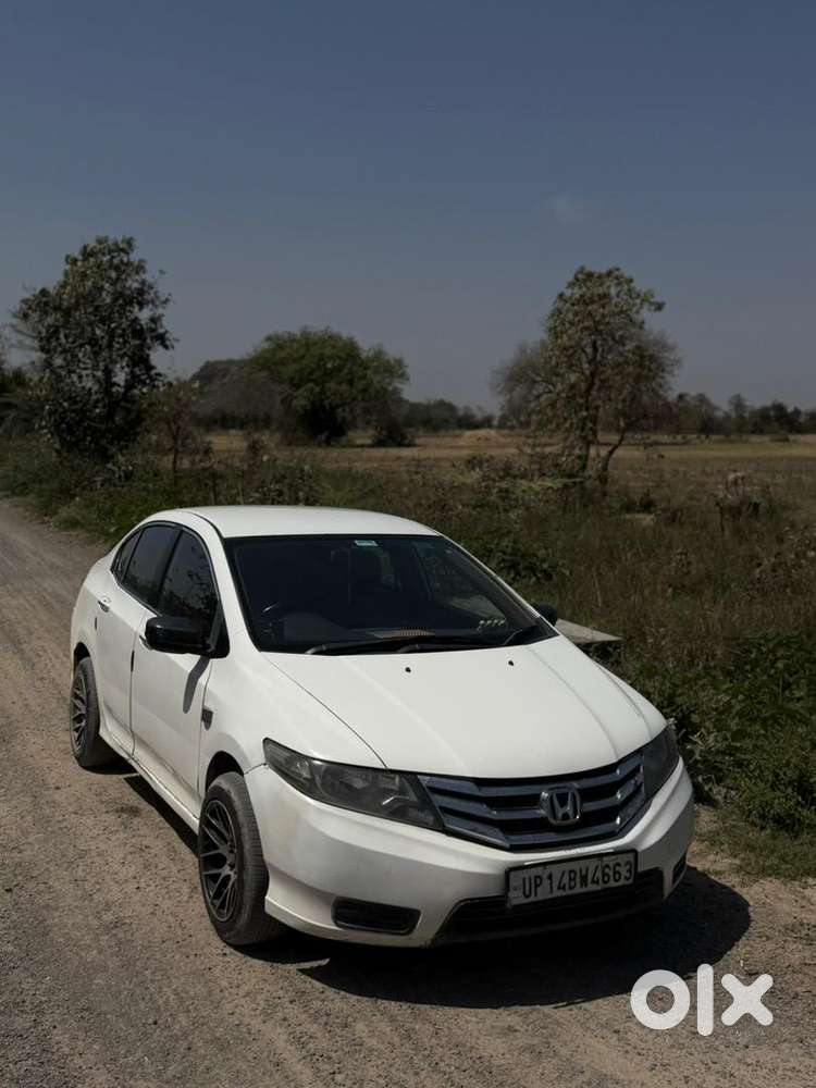 Honda City 2013 Cng & Hybrids 68000 Km Driven