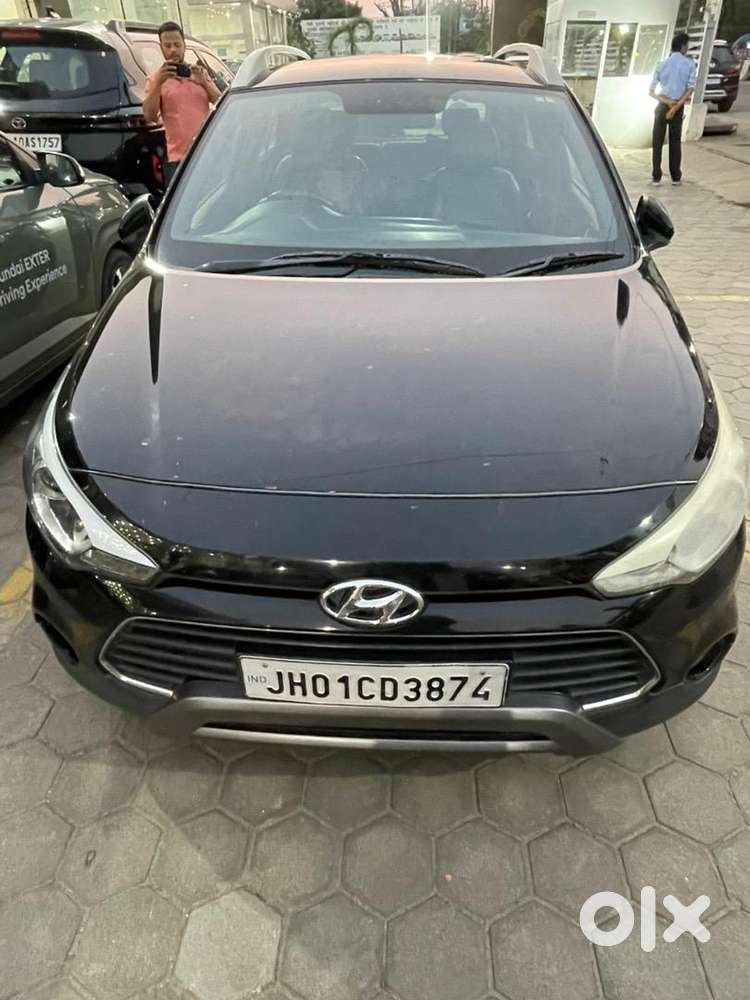 Hyundai I20 Active 2016 Diesel 106000 Km Driven