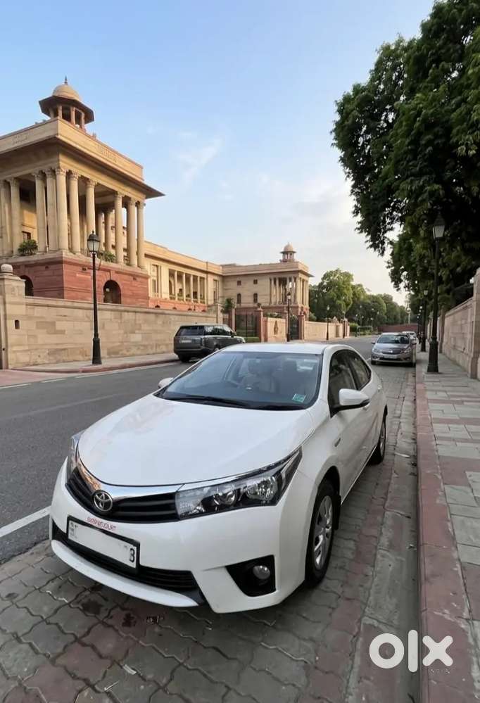 Toyota Corolla Altis - Private Seller