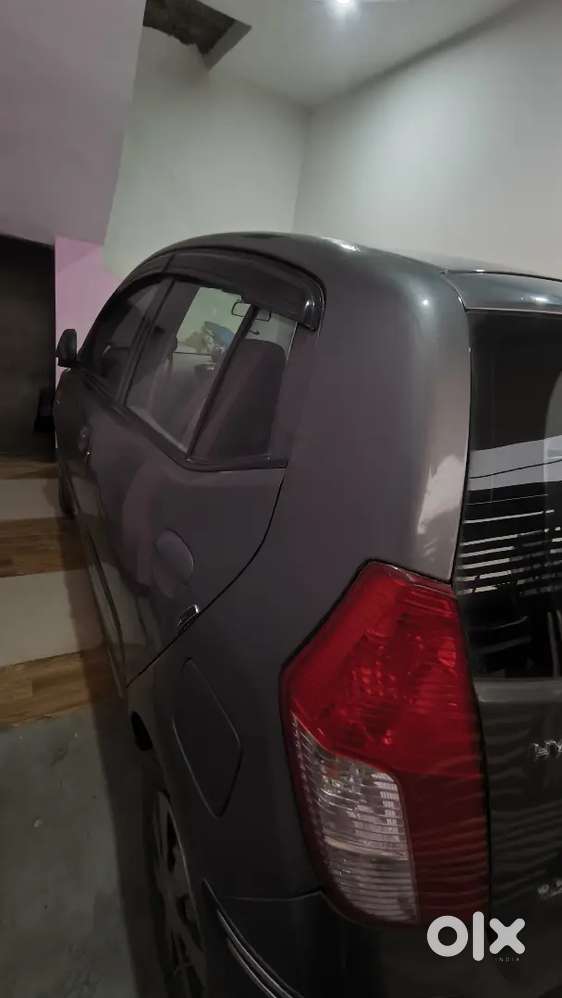 I Want To Sell My Car Becouse Ineed Some Money So I'm Selling This