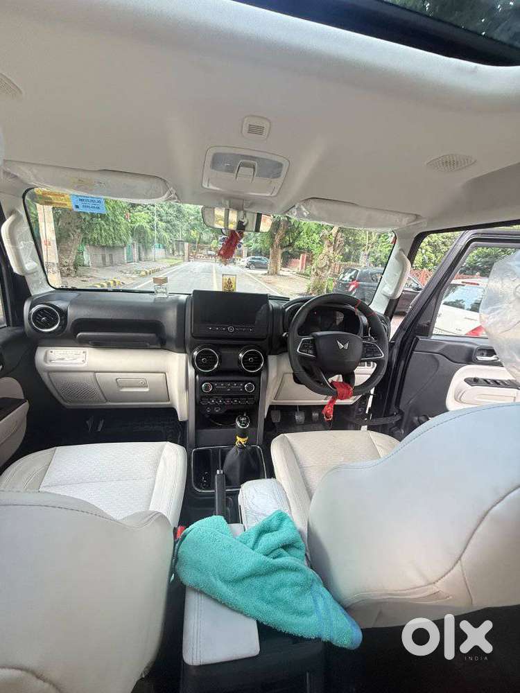 Mahindra Thar Roxx Mx5 Petrol At 2wd, 2025, Petrol