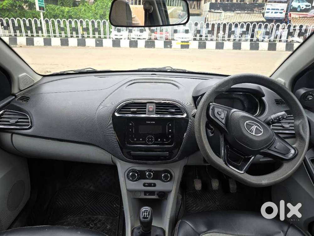 Tata Tiago 1.2 Revotron Xt (o), 2023, Petrol