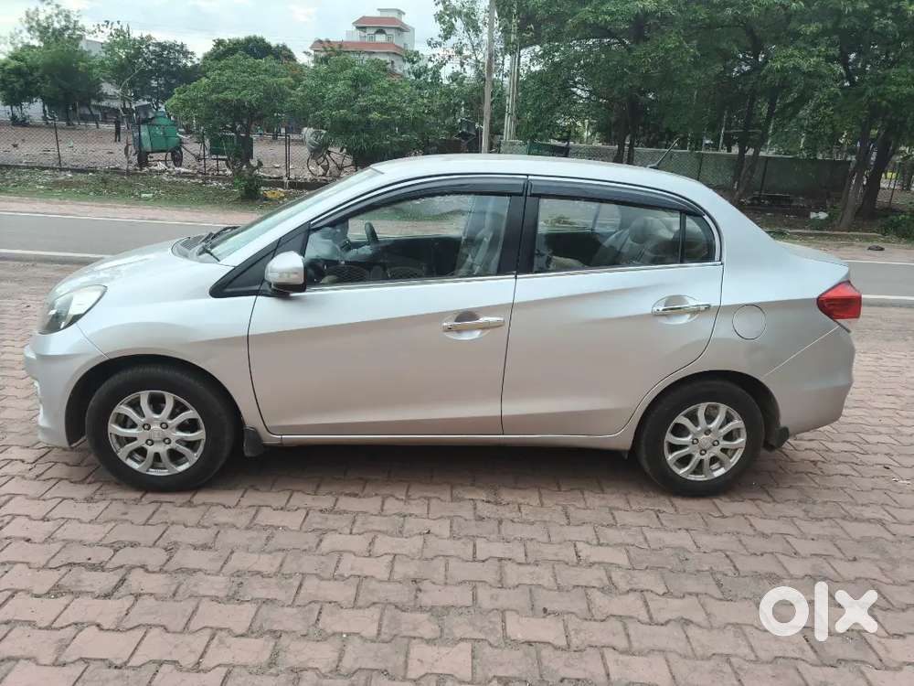 Honda Amaze 2014 Petrol Well Maintained