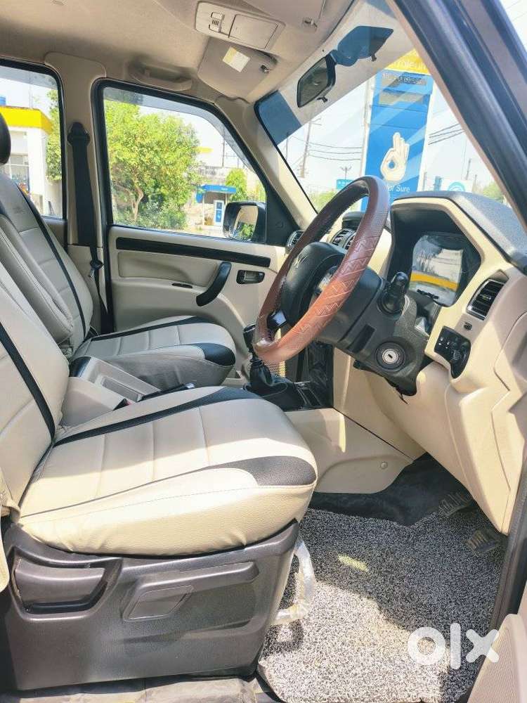 Mahindra Scorpio Classic 2.2 S 11 Mt 7 Cc, 2023, Diesel