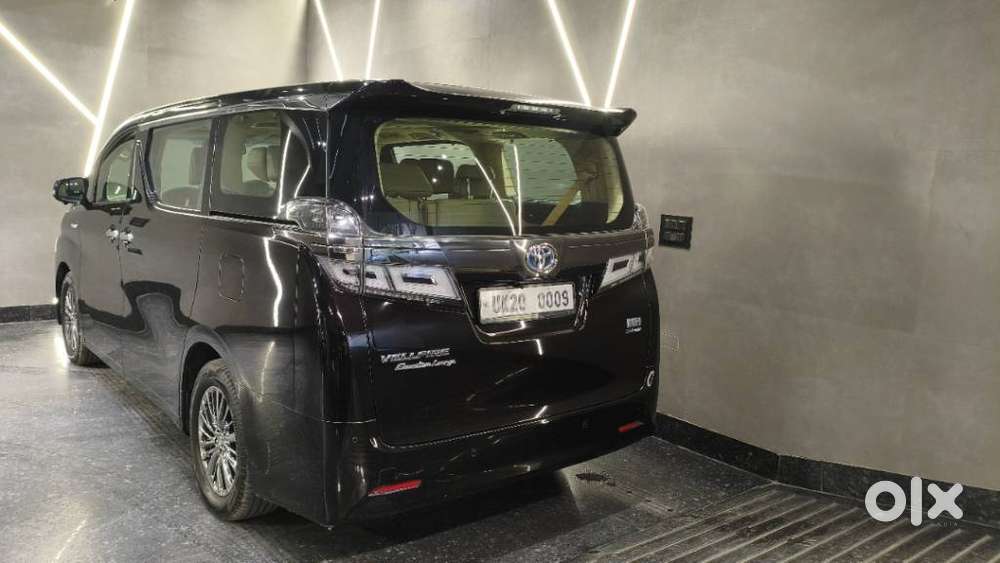 Toyota Vellfire Vip &ndash; Executive Lounge, 2022, Petrol