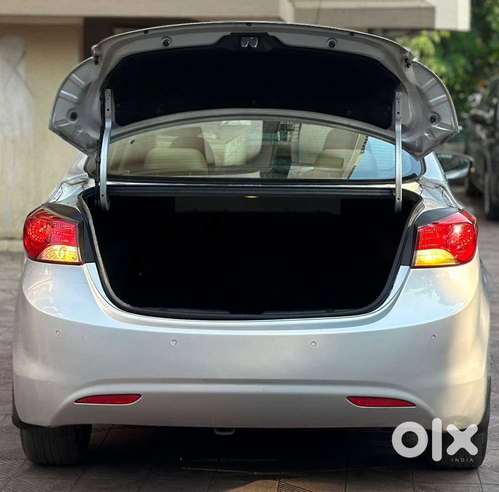 Hyundai Elantra 1.6 Sx, 2013, Petrol