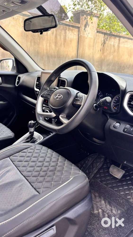 Hyundai Venue, 2022, Petrol