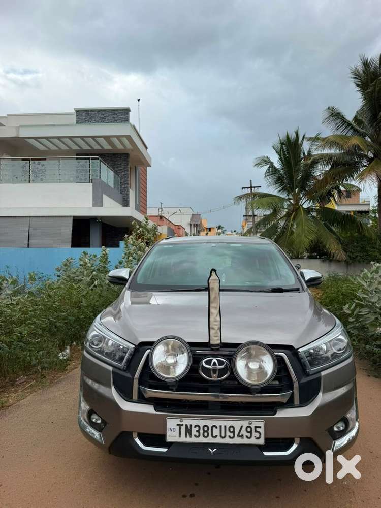 Toyota Innova Crysta 2020