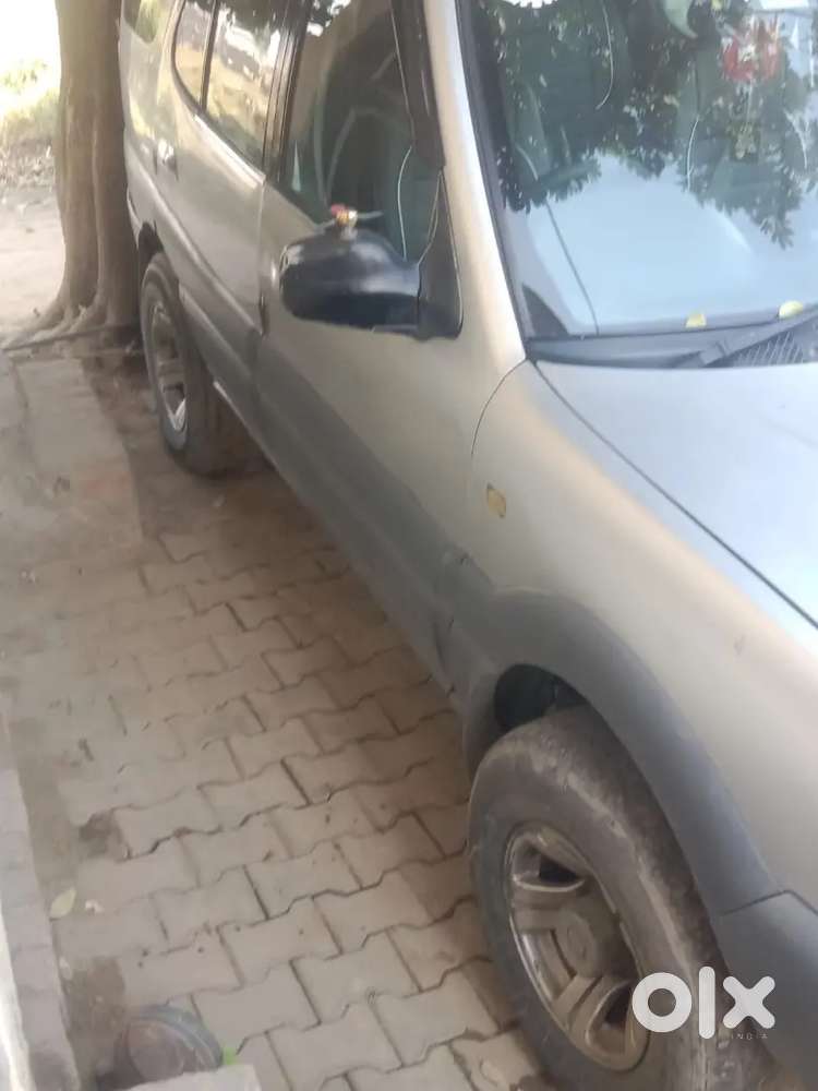 Tata Safari Dicor 2006