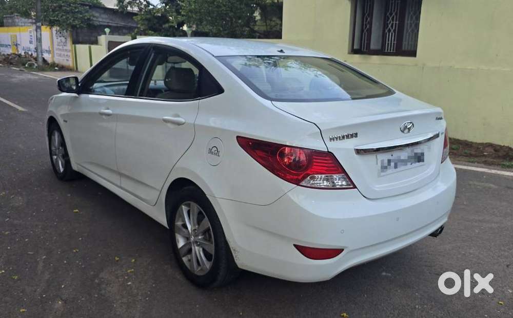 Hyundai Verna Fluidic 1.6 Crdi Sx, 2013, Diesel