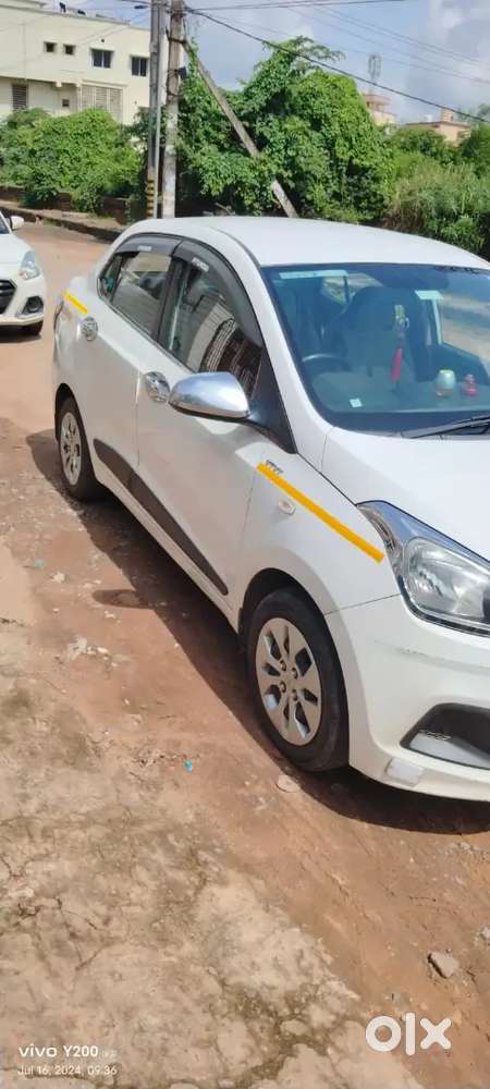 Hyundai Xcent Base 1.2 2014
