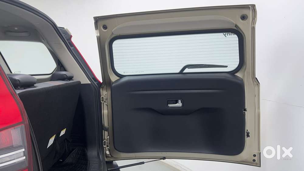 Mahindra Scorpio N Z8 L Petrol At 6 Str, 2022, Petrol